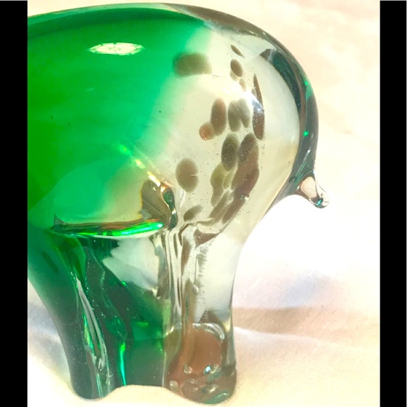 Authentic Murano Polar Bear with Gold Inlay - Picture 4 of 8